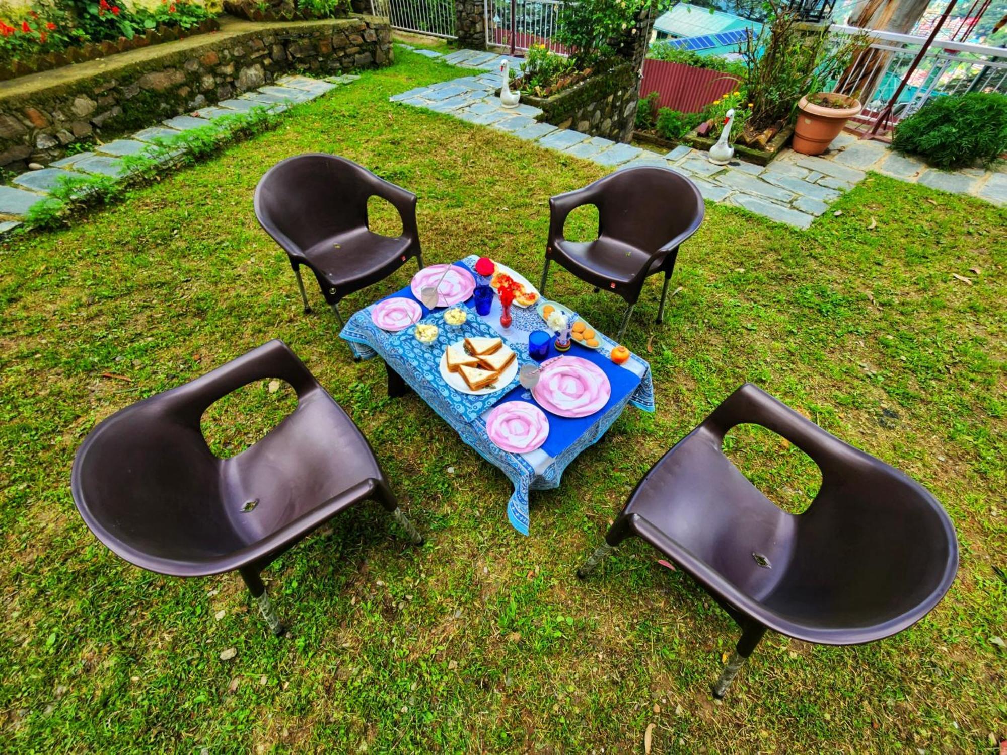 Aaram Baagh Simla Apartment Luaran gambar
